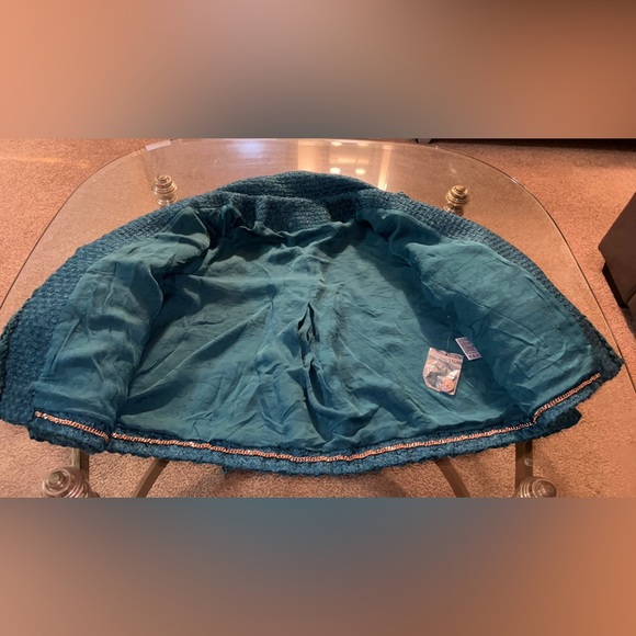 Chanel "Paris-Salzburg 2014/15 Métiers d'Art Collection Tweed Chain Trim Jacket - Picture 4 of 16